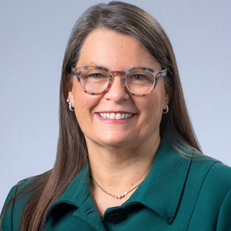 Headshot of Lisa Lacasse